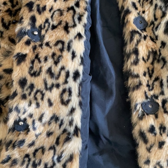 Leopard coat - Picture 6 of 6